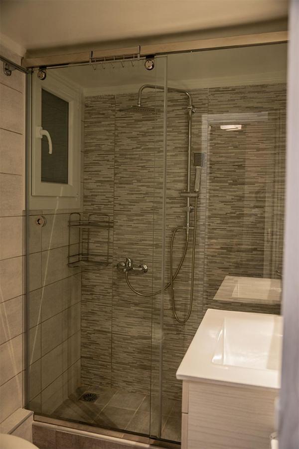Your Apartment In Атина Екстериор снимка