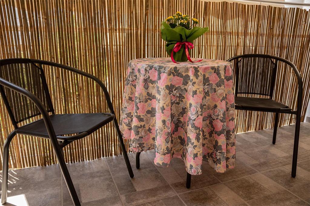 Your Apartment In Атина Екстериор снимка