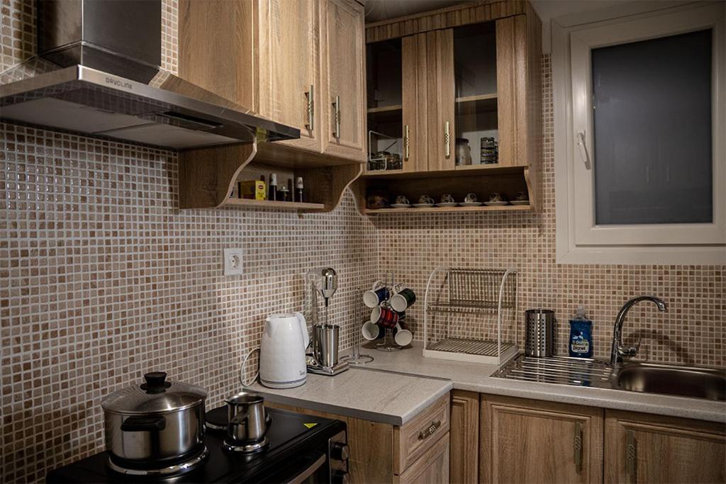 Your Apartment In Атина Екстериор снимка