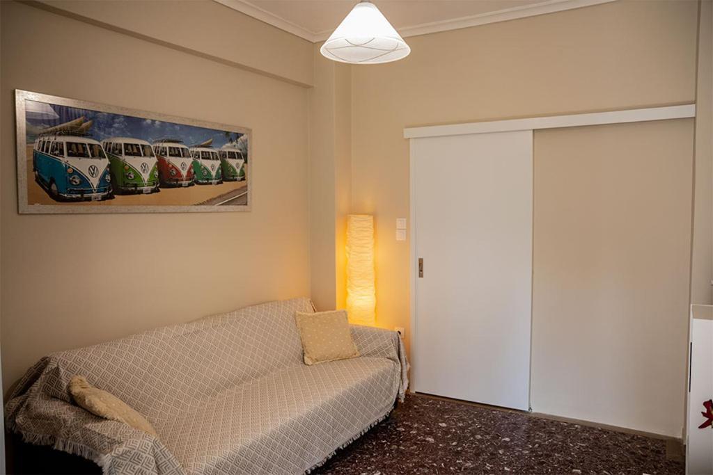 Your Apartment In Атина Екстериор снимка