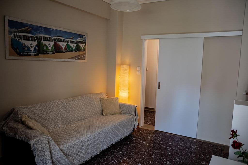 Your Apartment In Атина Екстериор снимка